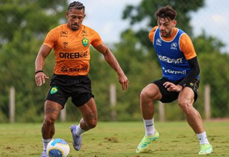 Cuiabá retorna aos treinos priorizando a preparação para a Copa do Brasil