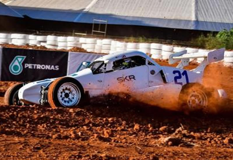 Clã Reck faz barba, cabelo, bigode e garante dois títulos para MT