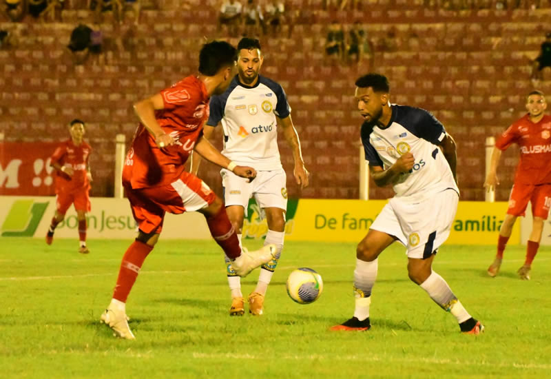 União goleia o Costa Rica-MS e avança na Copa Verde