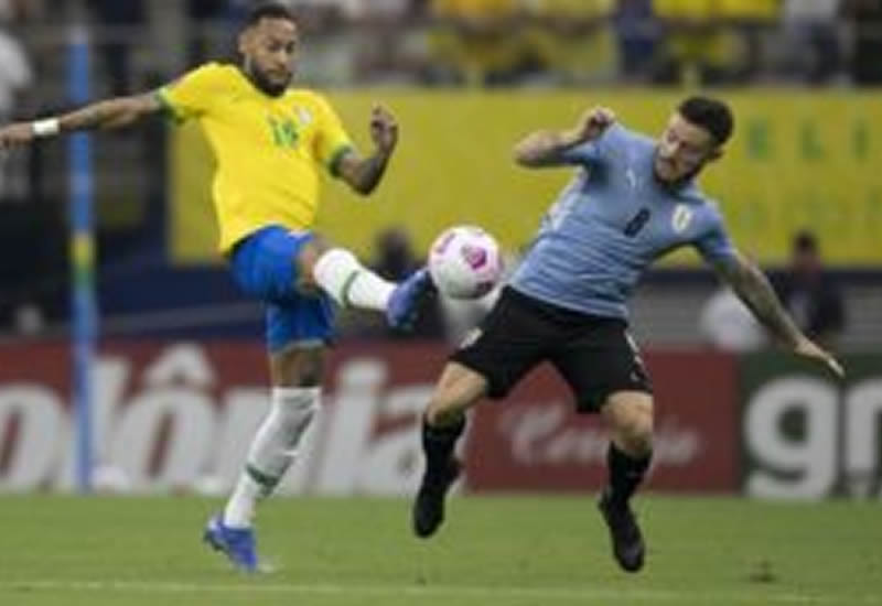 Seleo Brasileira permanece em 3 Lugar no tanking da FIFA, com a Argentina continuando no topo