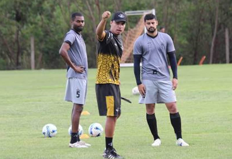 Mixto conclui terceira semana de treinos e celebra breve pausa natalina