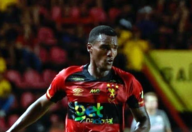 Matheus Alexandre, ex-Cuiabá, é afastado pelo Sport e entra na mira do Athletico-PR