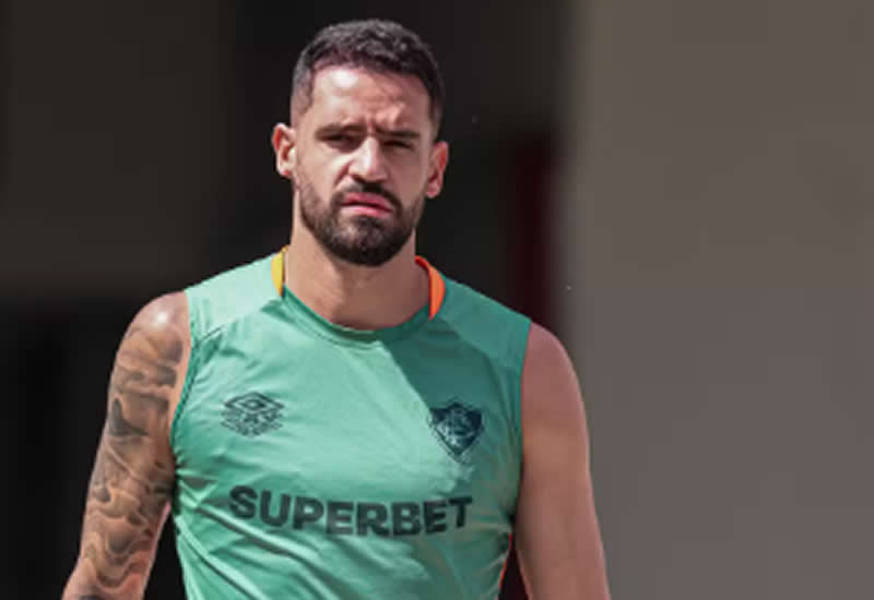 Renato Augusto tem contrato rescindido pelo Fluminense