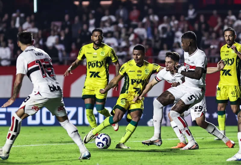Mirassol joga melhor, vence São Paulo por 2 a 0 e quebra invencibilidade tricolor no Morumbis