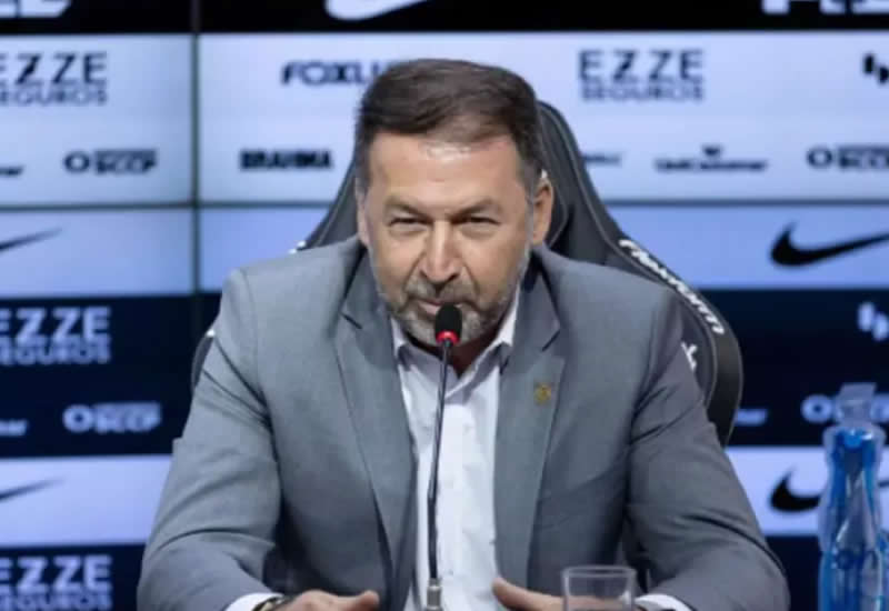 Conselho do Corinthians aprova afastamento de Augusto Melo da presidência; entenda o que acontece agora