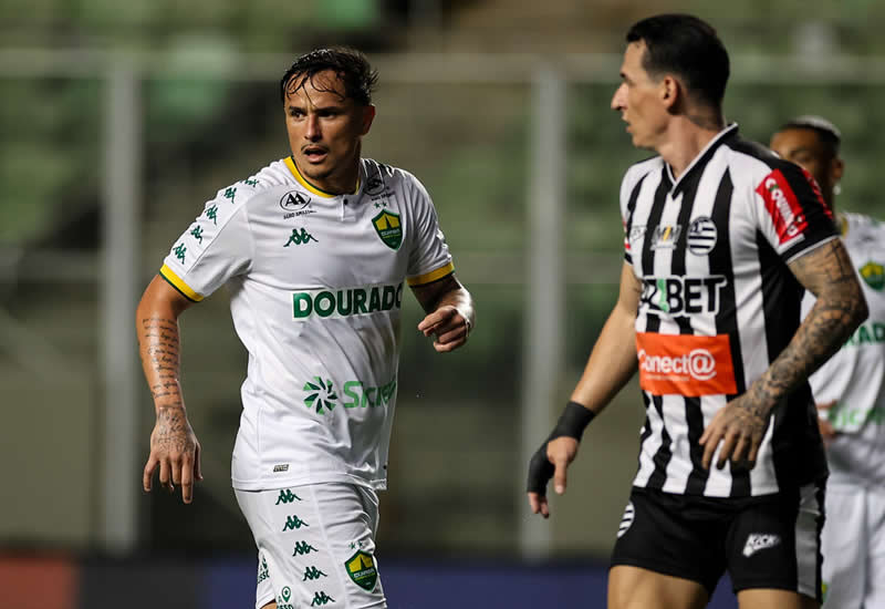 Fora de casa, Cuiabá supera o Athletic e conquista vitória na Série B