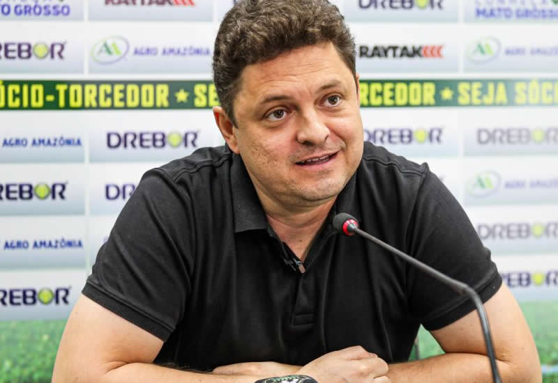 Presidente do Cuiabá cobra dívidas superiores a R$ 40 milhões de Corinthians, Santos, Grêmio e Atlético-MG