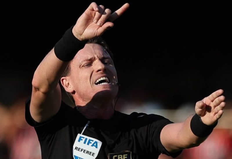 STJD denuncia árbitros, dirigentes do São Paulo e Vitor Roque após clássico