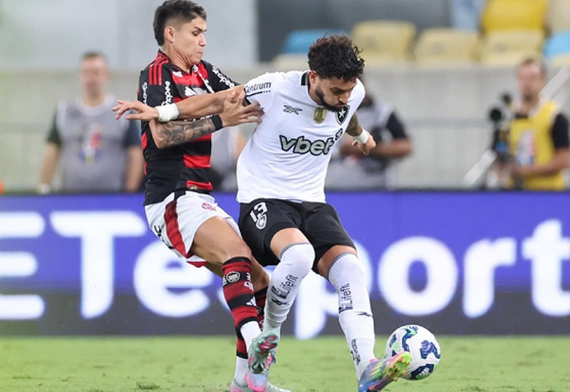 Botafogo e Flamengo medem forças em clássico quente no Nilton Santos