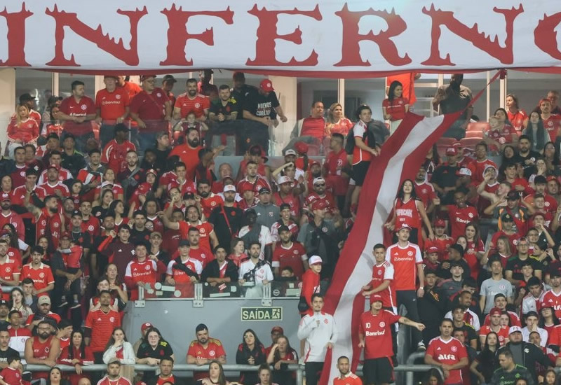 Internacional prepara dossiê para reivindicar divisão do título do Brasileirão de 2005