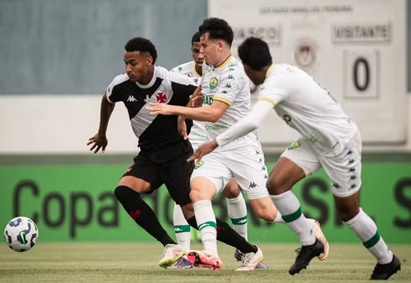 Vasco goleia Cuiabá e avança às oitavas da Copa do Brasil Sub-20