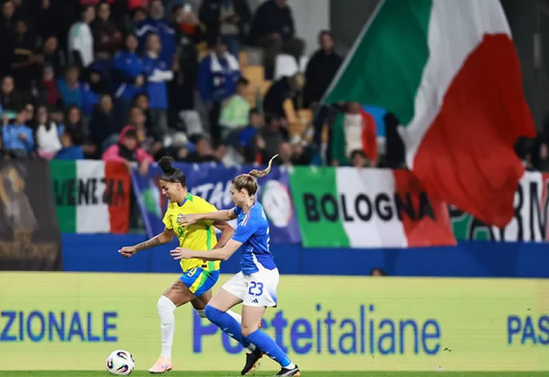 Seleção feminina vence Itália com gol de Luany em amistoso