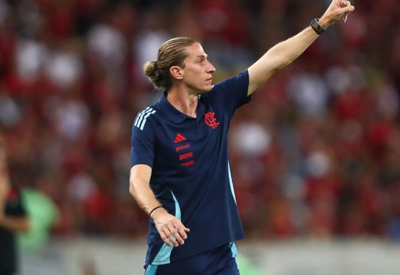 Flamengo pode ter mudança no meio com Filipe Luís, que deve poupar atletas antes da Libertadores