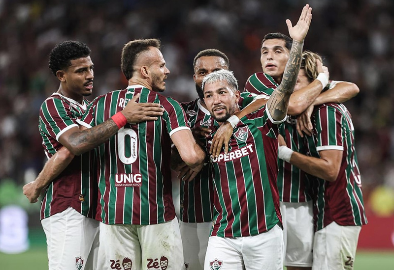 Com gols relâmpago, Fluminense bate o Grêmio no Maracanã