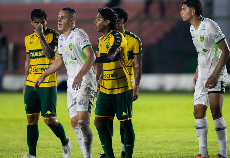 Cuiabá é derrotado pelo Porto Vitória e dá adeus à Copa Centro-Oeste