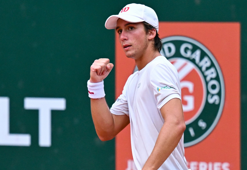 Leonardo Storck brilha, avança à final do Roland Garros Junior Series e mira vaga em Grand Slam