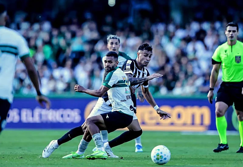 Coritiba supera Atlético-MG e encerra jejum no Brasileirão