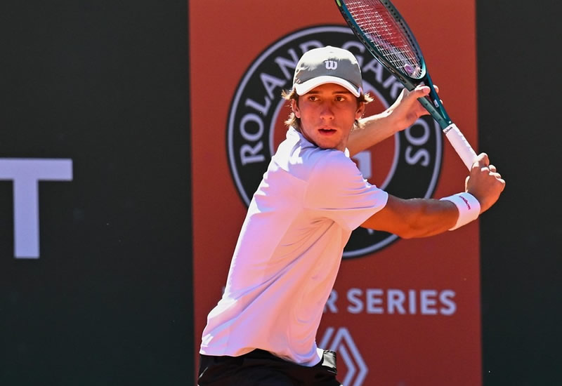 Leonardo Storck disputa os Jogos Sul-Americanos da Juventude e projeta calendário até Roland Garros