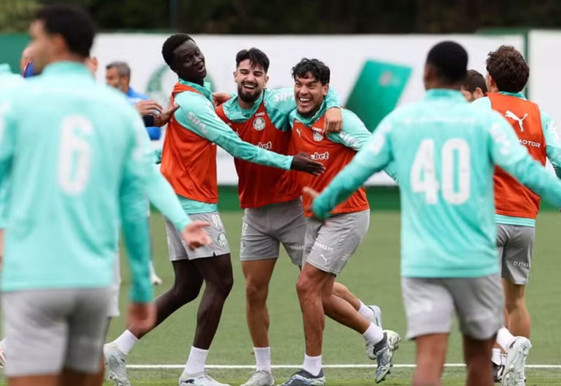 Palmeiras prepara mudanças para confronto decisivo por classificação na Libertadores