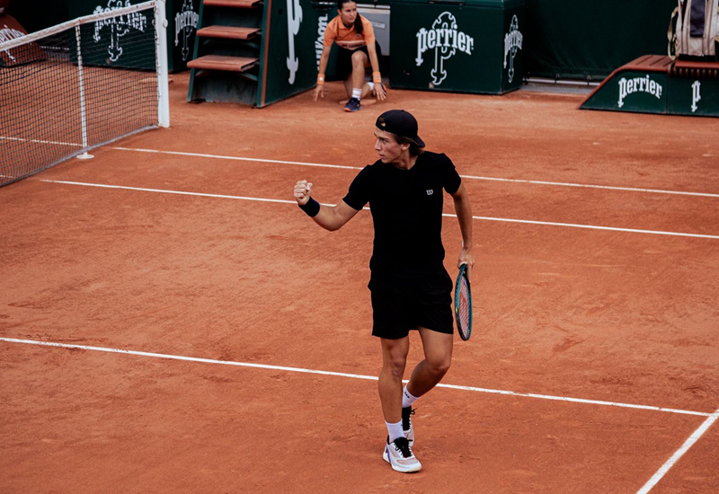 Leonardo Storck brilha, elimina favorito e alcança semifinal histórica em Roland Garros