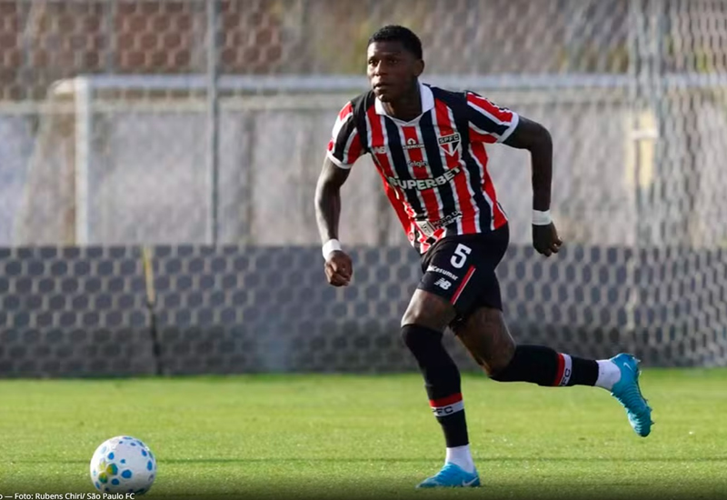 São Paulo encerra pausa da Copa com mudanças no elenco, demissão e retorno de Arboleda