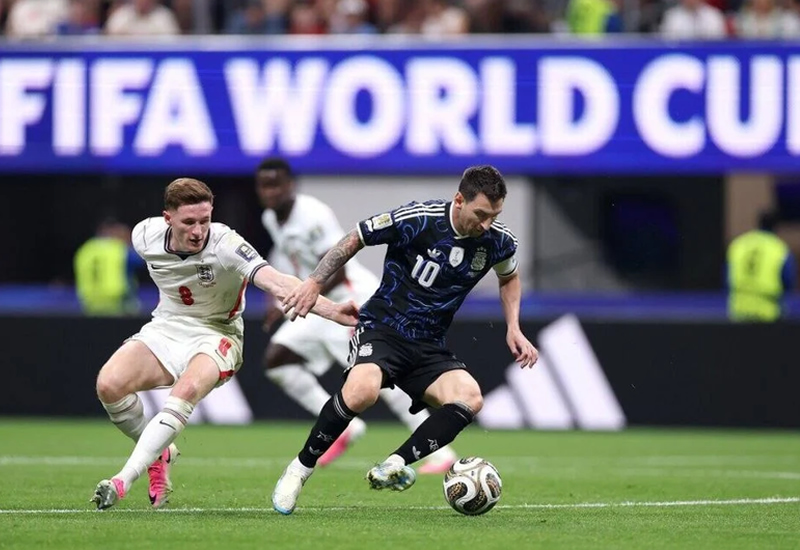 Argentina busca nova virada, derrota a Inglaterra e garante vaga na final da Copa do Mundo