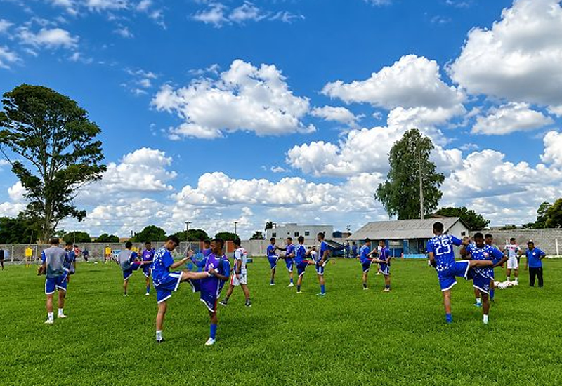 Chapada FC estreia no Mato-Grossense de Base com equipes Sub-15 e Sub-17
