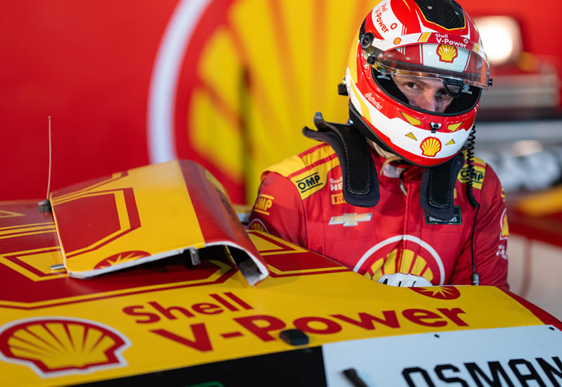 Galid Osman leva Shell ao quarto lugar em noite de estreia da NASCAR Brasil em Cuiabá