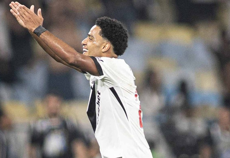 Cuiabano Brenner comanda vitória do Vasco sobre o Fluminense e garante vaga nas quartas da Copa do Brasil