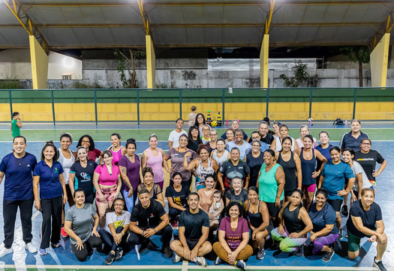Projeto Escola da Comunidade incentiva moradores a combater o sedentarismo, a ansiedade e recuperar a autoestima