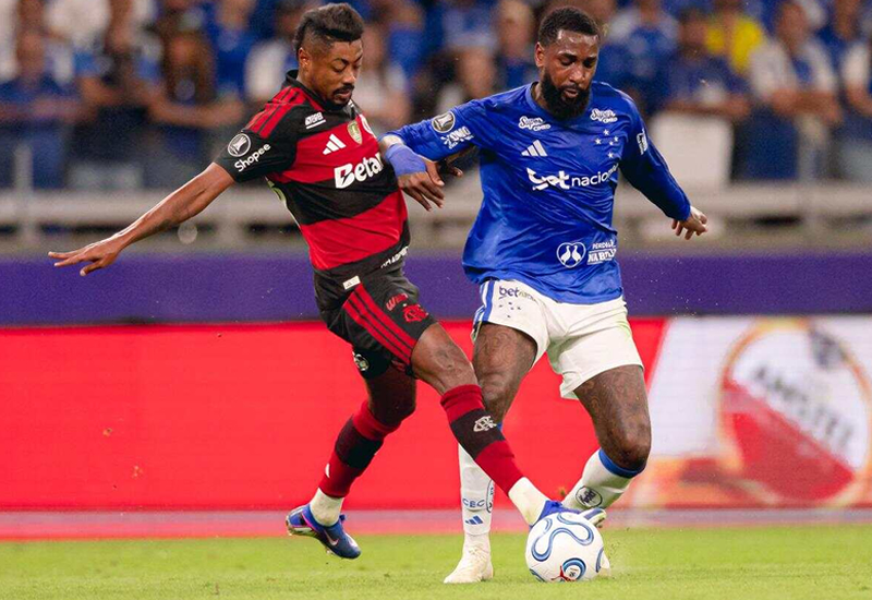 Cruzeiro e Flamengo ficam no empate em duelo marcado por tensão nas oitavas da Libertadores