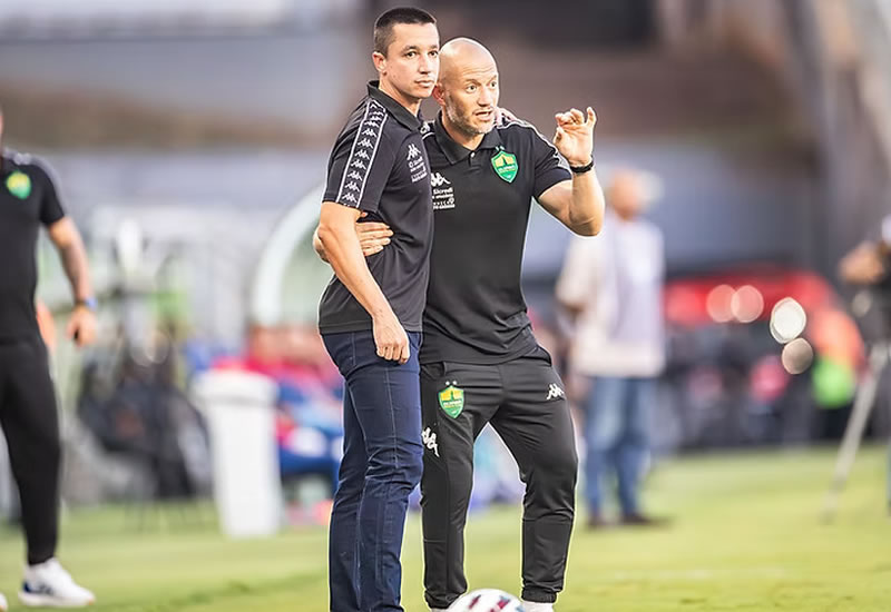 Eduardo Barros completa um ano no Cuiabá; relembre a trajetória do treinador