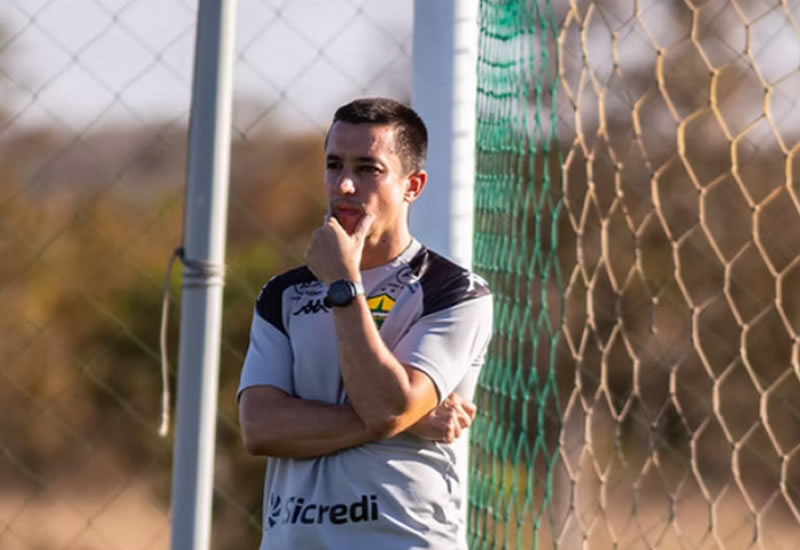 Eduardo Barros convoca torcida do Cuiabá para jogo na Arena Pantanal: 'Apoio fará a diferença'