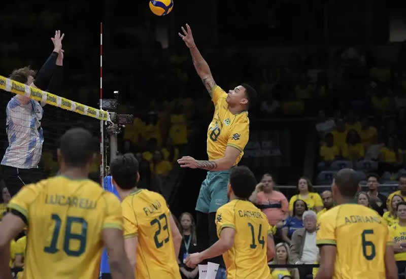Brasil vence a Argentina, conquista o Sul-Americano e garante vaga olímpica