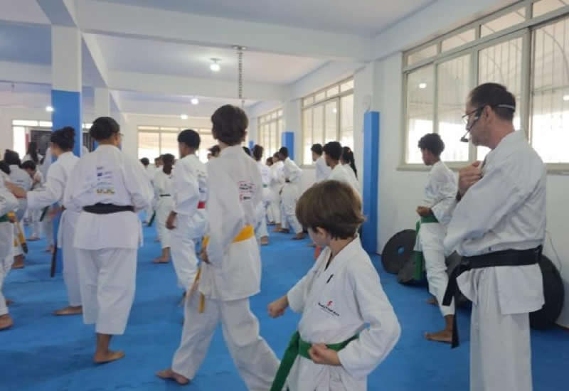 Shotokan promove capacitação em Kihon e Kumite com Sensei José Humberto, 8º Dan
