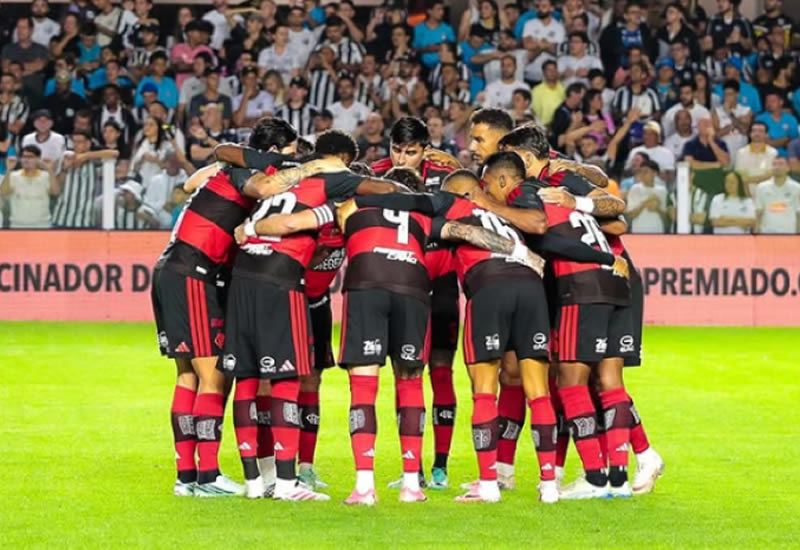 Flamengo reclama da arbitragem contra o Santos e questiona critérios de Daronco