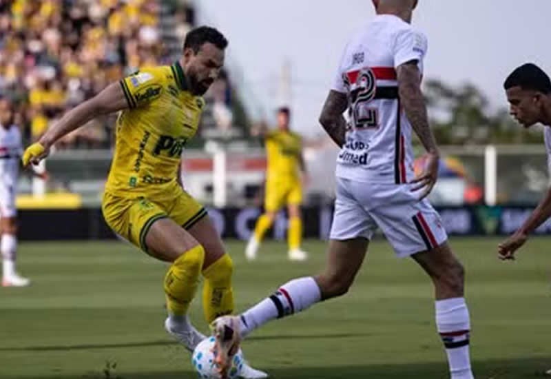 Mirassol e São Paulo empatam em confronto pelo Campeonato Brasileiro