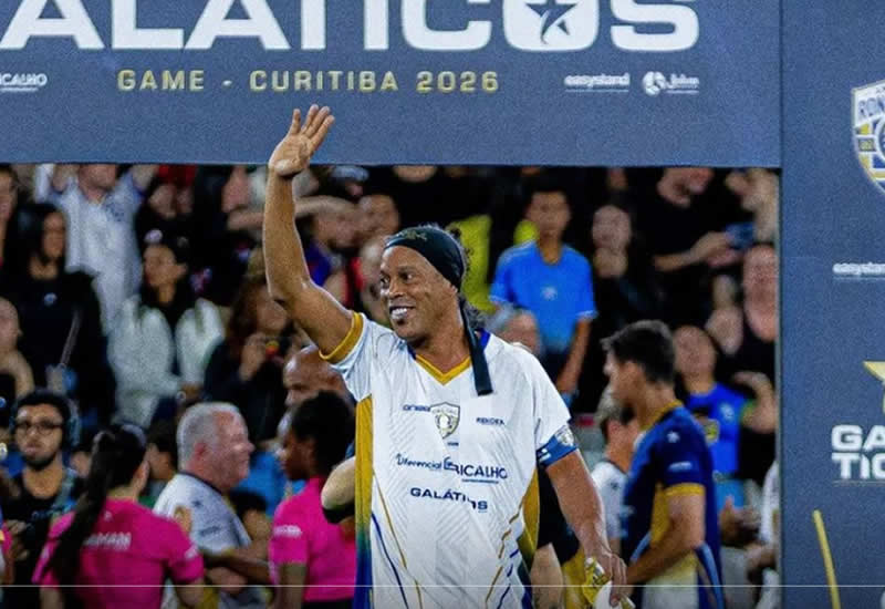 Ronaldinho Gaúcho anuncia retorno ao futebol e surpreende com novo clube italiano