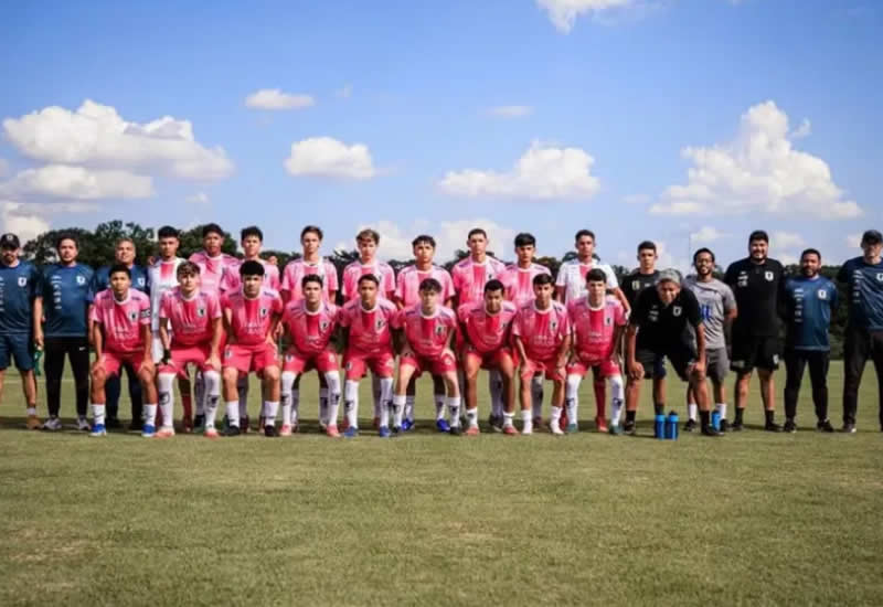 Em boa fase nas categorias de base, Uirapuru une futebol e conscientização sobre o Outubro Rosa