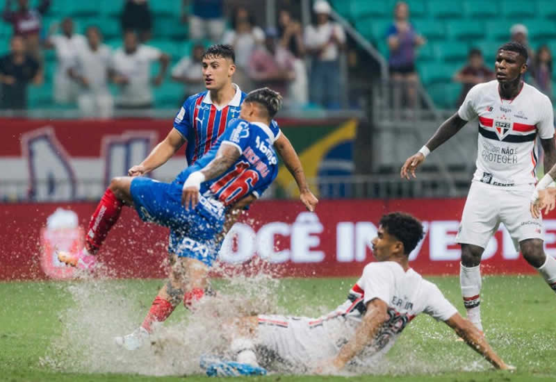Bahia bate o São Paulo em Salvador e se aproxima do G6 do Brasileirão